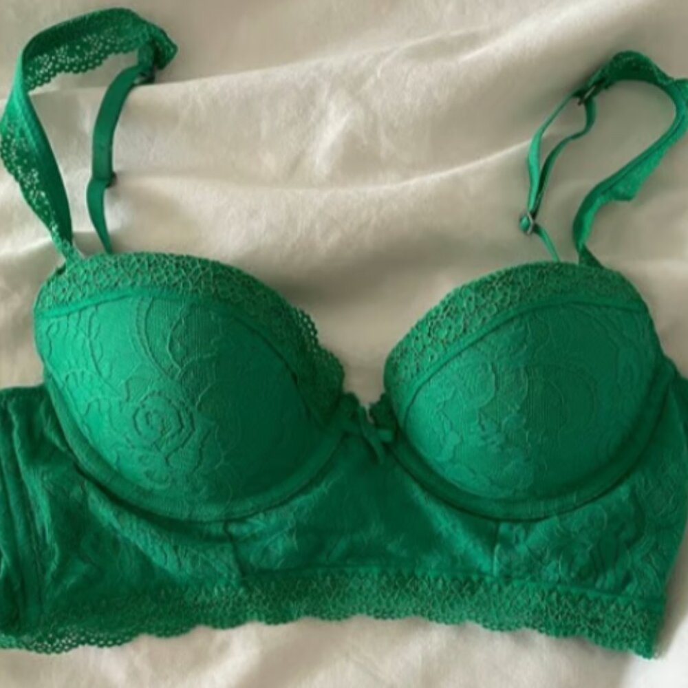 Gilly Hicks Push 'Em Up Bustier Bra